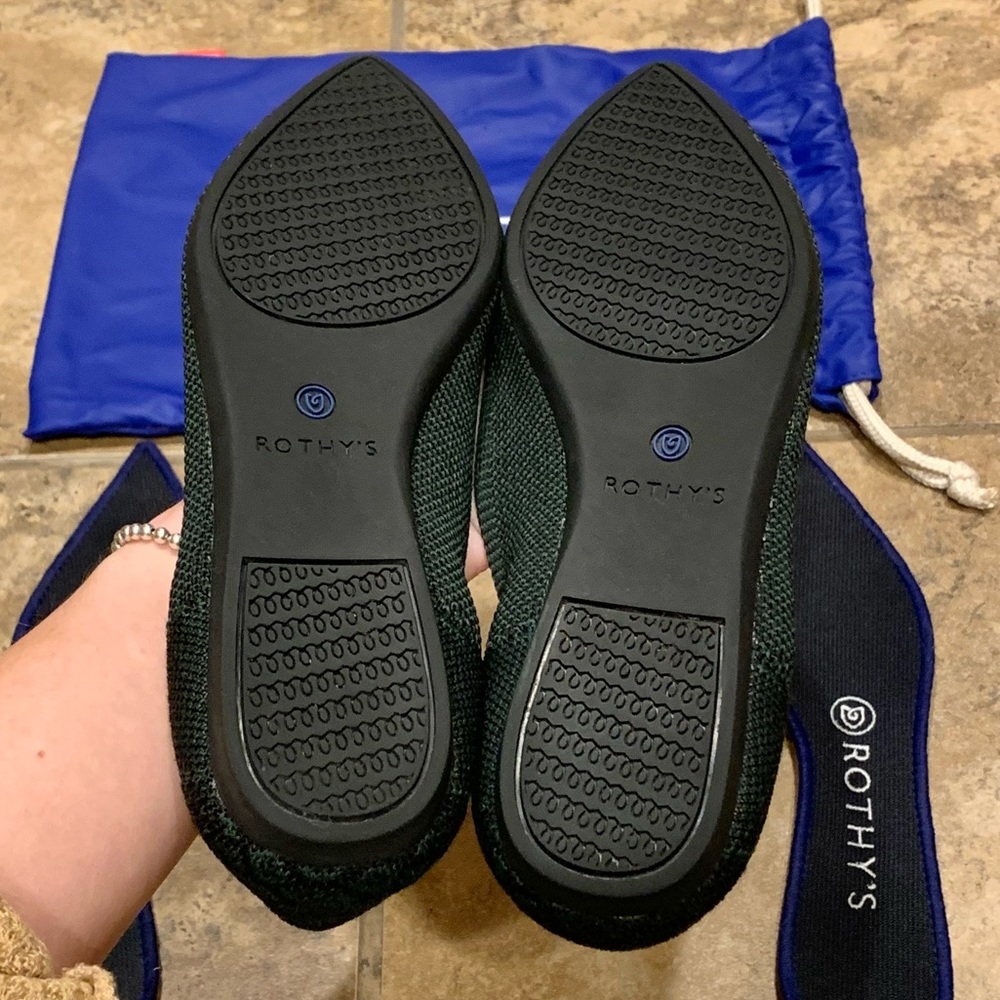 Veuc/Like New- Rothy’s Emerald Python Points Size… - image 3